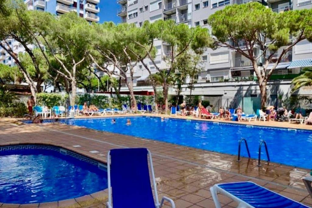 Apartamento primera línea de Mar Enjoy the view Blanes Exterior foto